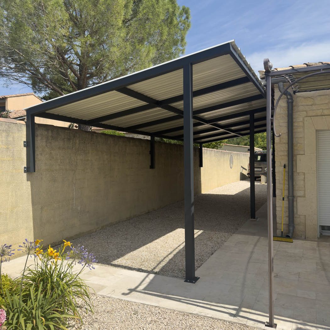 Abri de voiture en tunnel Abri de voiture en tunnel sur mesure Caissargues 30132