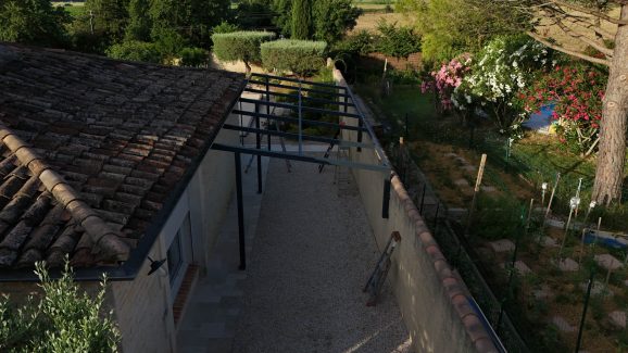 Abri de voiture en tunnel sur mesure Gard 30000