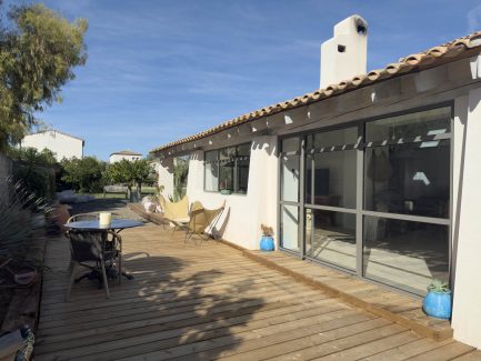 Ensemble de menuiseries métalliques sur mesure Montpellier