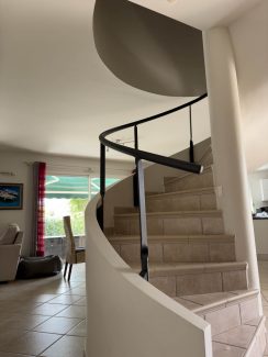 Main courante pour escalier sur mesure Occitanie