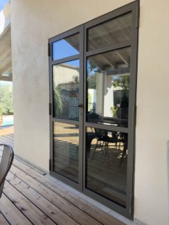 Menuiserie métallique sur mesure en acier Poulx