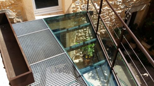 Passerelle en acier sur mesure Occitanie