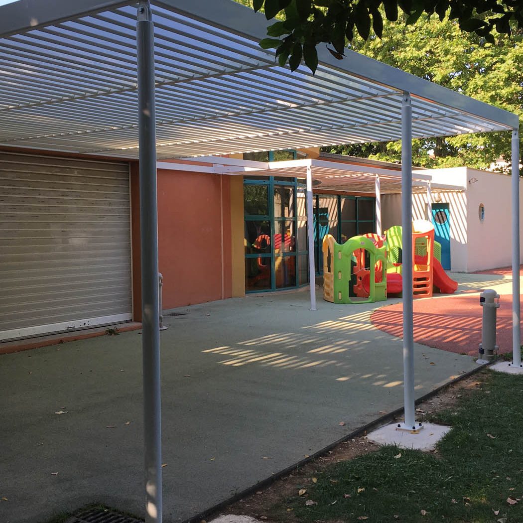 Pergola à vantelle sur mesure à Bouillargues