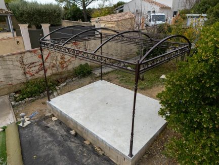 Pergola de jardin traditionnel sur mesure 30000