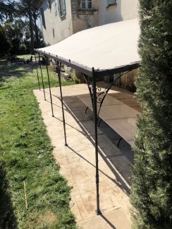 Pergola traditionnelle sur mesure en acier Gard