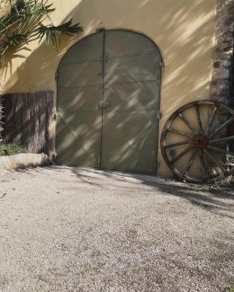 Portail traditionnel sur mesure en acier Montpellier