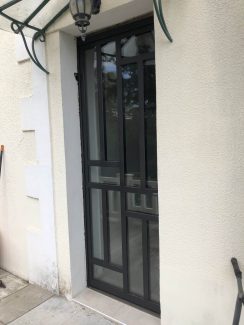 Porte d'entrée sur mesure en acier Caissargues 30132