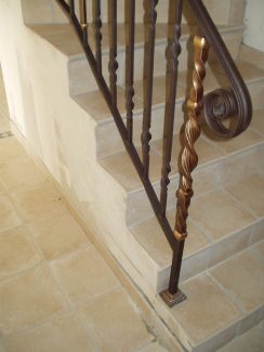 Garde corps traditionnel acier forgé sur mesure Caissargues 30132